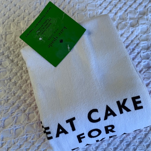 Kate Spade White Pink Kitchen  Towels Eat Cake For Breakfast - Picture 16 of 16
